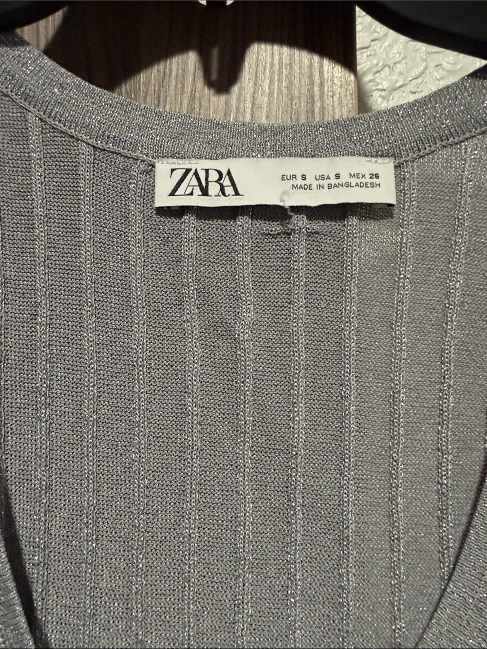 Zara Silver Ribbed Metallic Tank - Picture 3 of 6